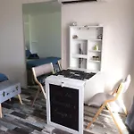 Les Logis D'argent Independant Parking Entree Autonome Linge De Lit Et Serviettes Wifi Fibre Tv Connectee Apartament