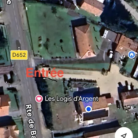 Les Logis D'argent Independant Parking Entree Autonome Linge De Lit Et Serviettes Wifi Fibre Tv Connectee *