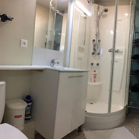 Les Logis D'argent Indépendant Parking Entrée Autonome Linge De Lit Et Serviettes Wifi Fibre Tv Connectée *